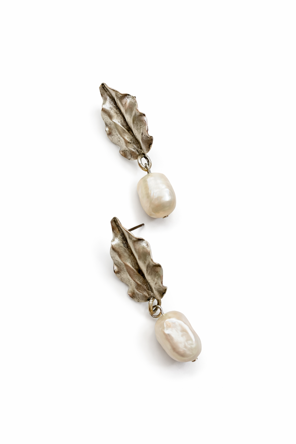 Giverny collection - Antique Silver Small Baroque Pearl Earrings