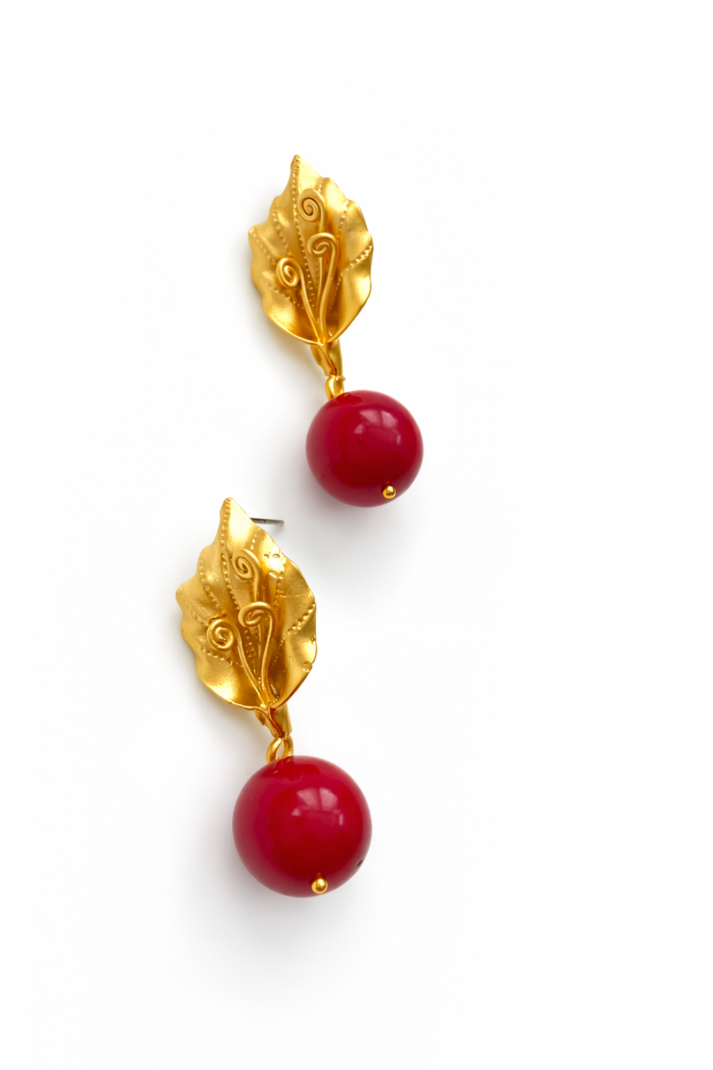 Giverny collection - Matte Floral Studs with Red Bamboo Earrings