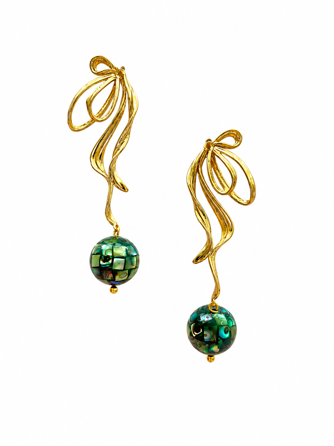 Fontanges collection - Fontanges Earrings With Small Mosaic Mother Of Pearl Orbs In Jade And Blue