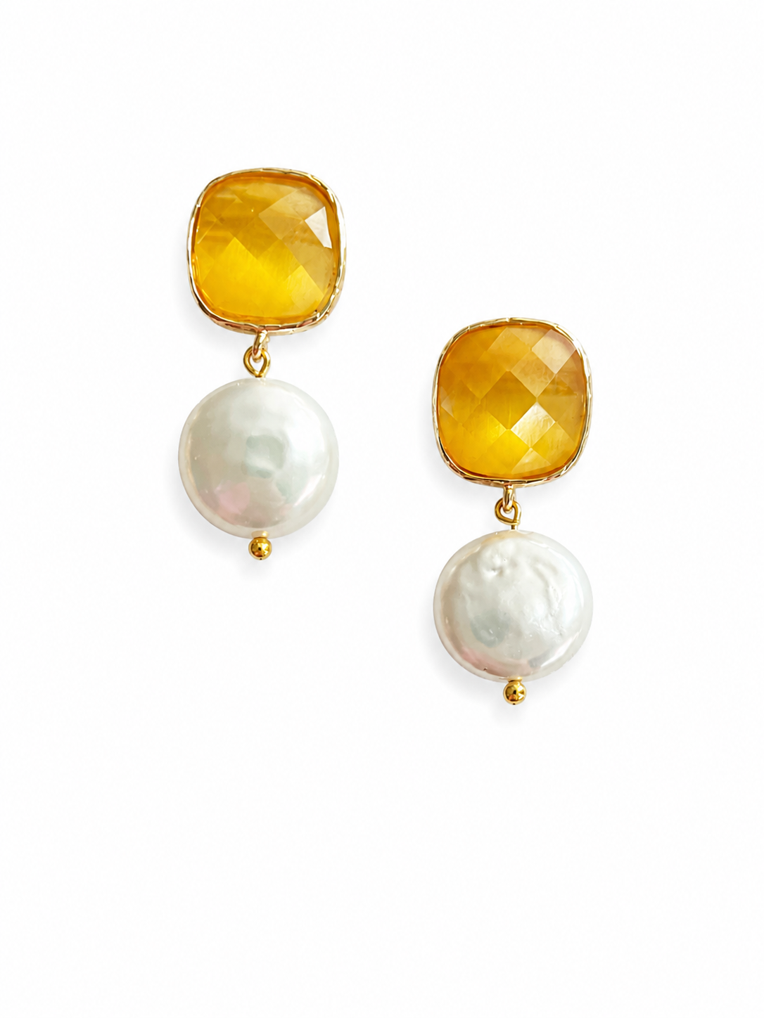 Marseille collection - Basilique Earrings In Painted Yellow Glass And Natural Coin Pearls